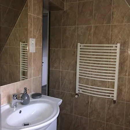 Hydroline Apartman